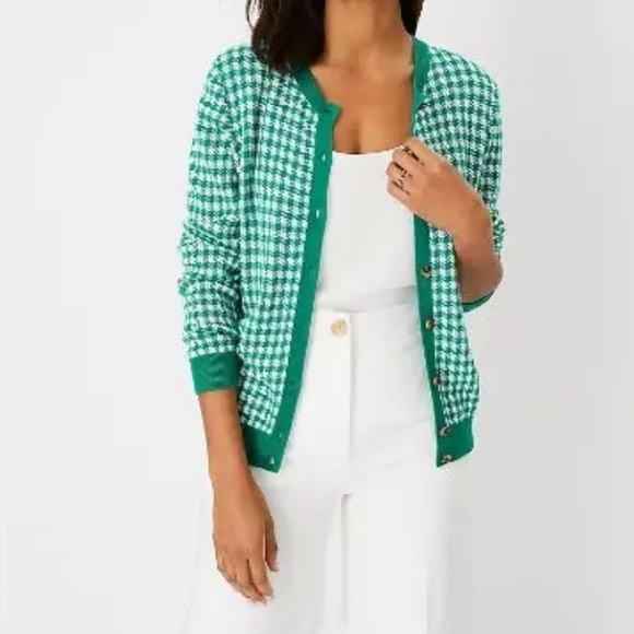 Ann Taylor Sweaters - Ann Taylor Houndstooth Print Cardigan Sweater Size S